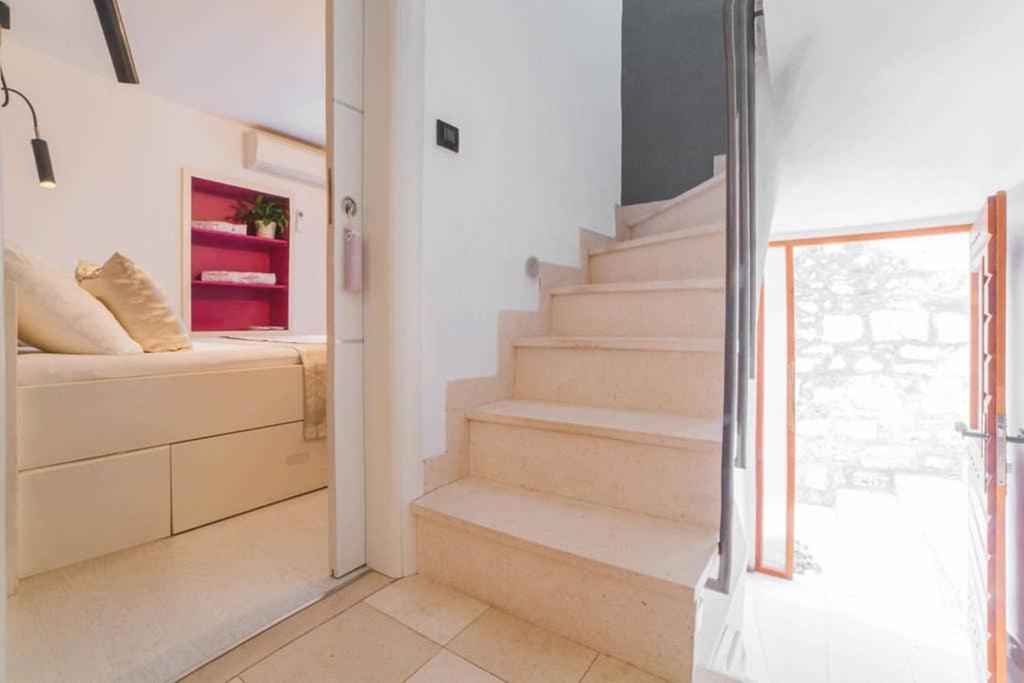 Villa Boutique Old Town House Karkovich Hvar Town Exterior foto